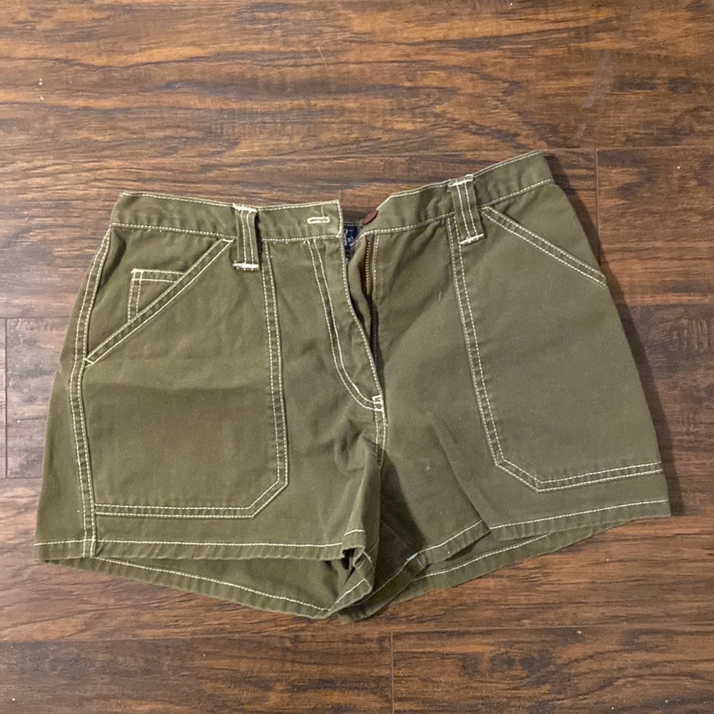 955 Orginals size 7 army green with white stitching shorts